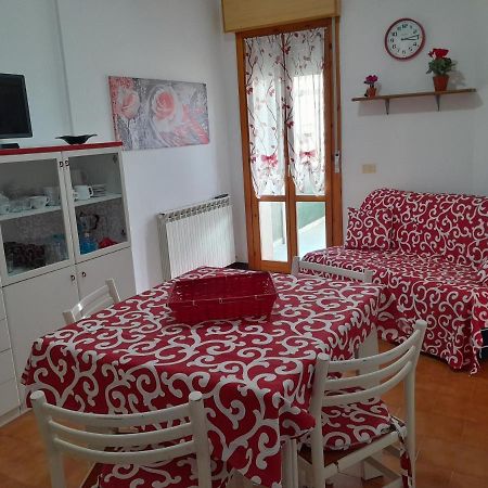 Appartamento Tra Cinque Terre e Versilia Marinella di Sarzana Esterno foto